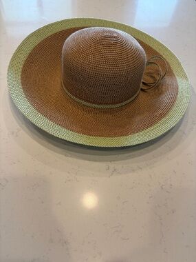 Straw Sun Hat with Lime Trim - Women